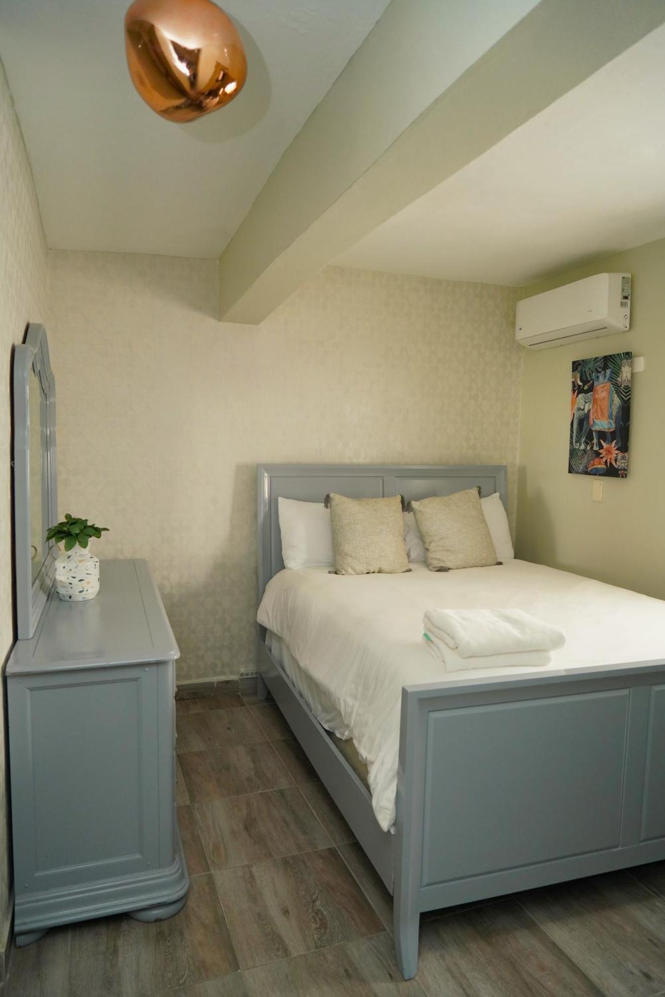 Hostal 53 Boutique Santo Domingo Exterior photo